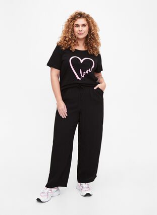 Crew neck cotton T-shirt with print, Black W. Heart L., Model image number 2