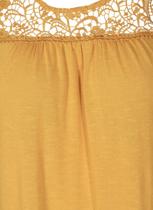 T-shirt with lace, Mineral Yellow, Packshot image number 2