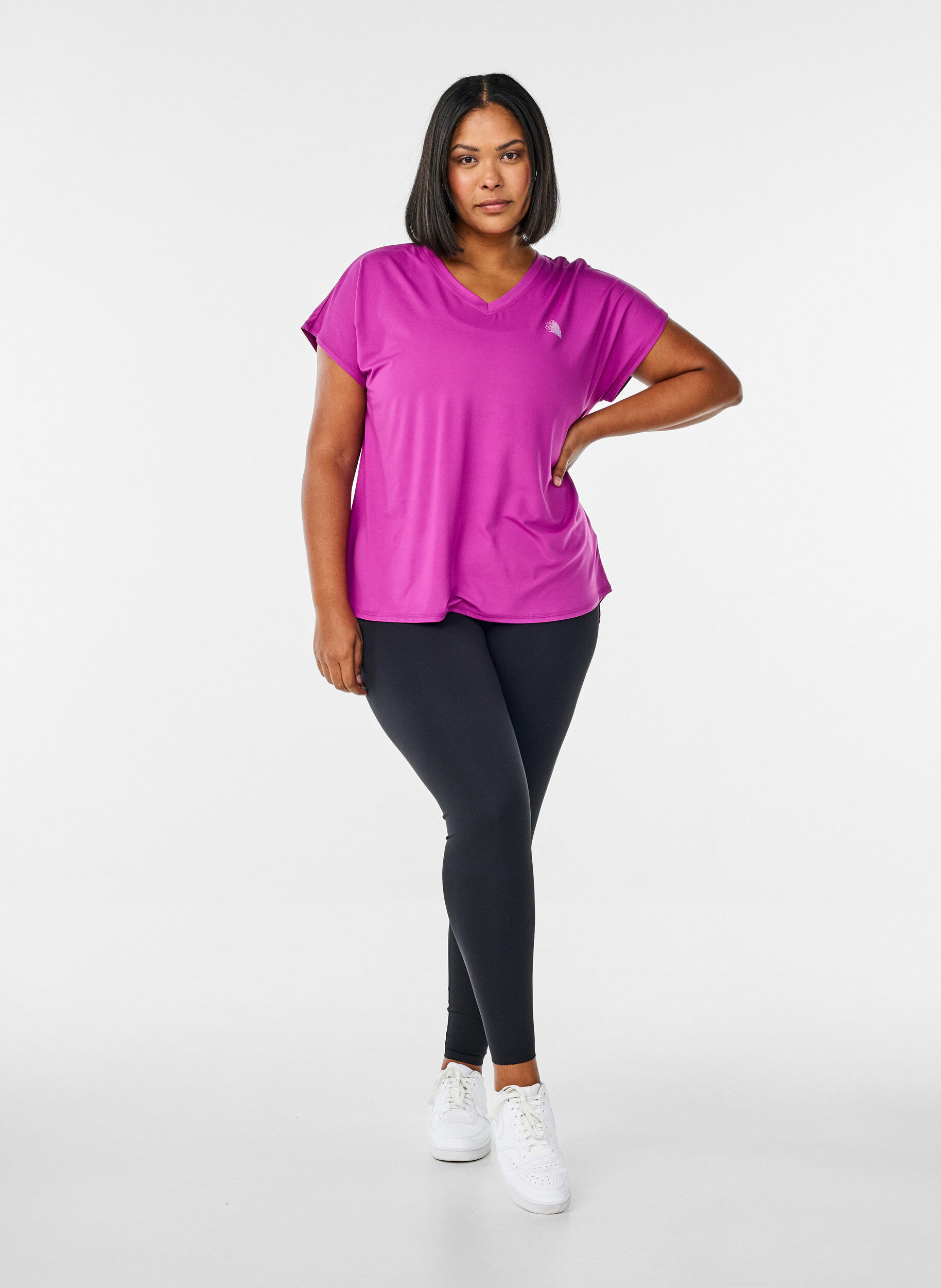 ZizzifashionShort-sleeved workout t-shirt with v-neck, Purple, Model image number 1