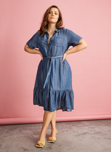 Short-sleeved denim midi dress, Medium Blue denim, Image image number 1