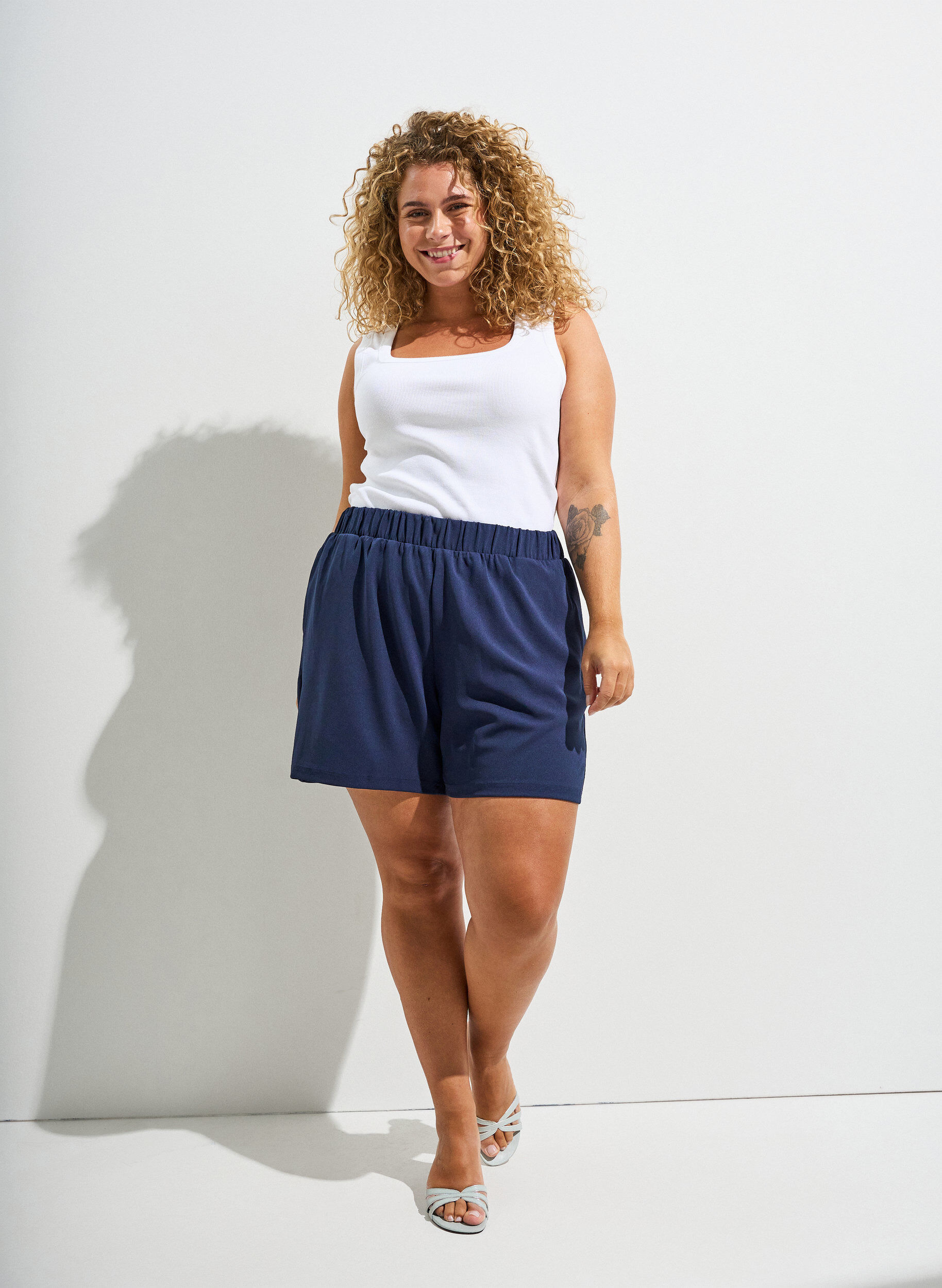 FLASH - Loose shorts with pockets