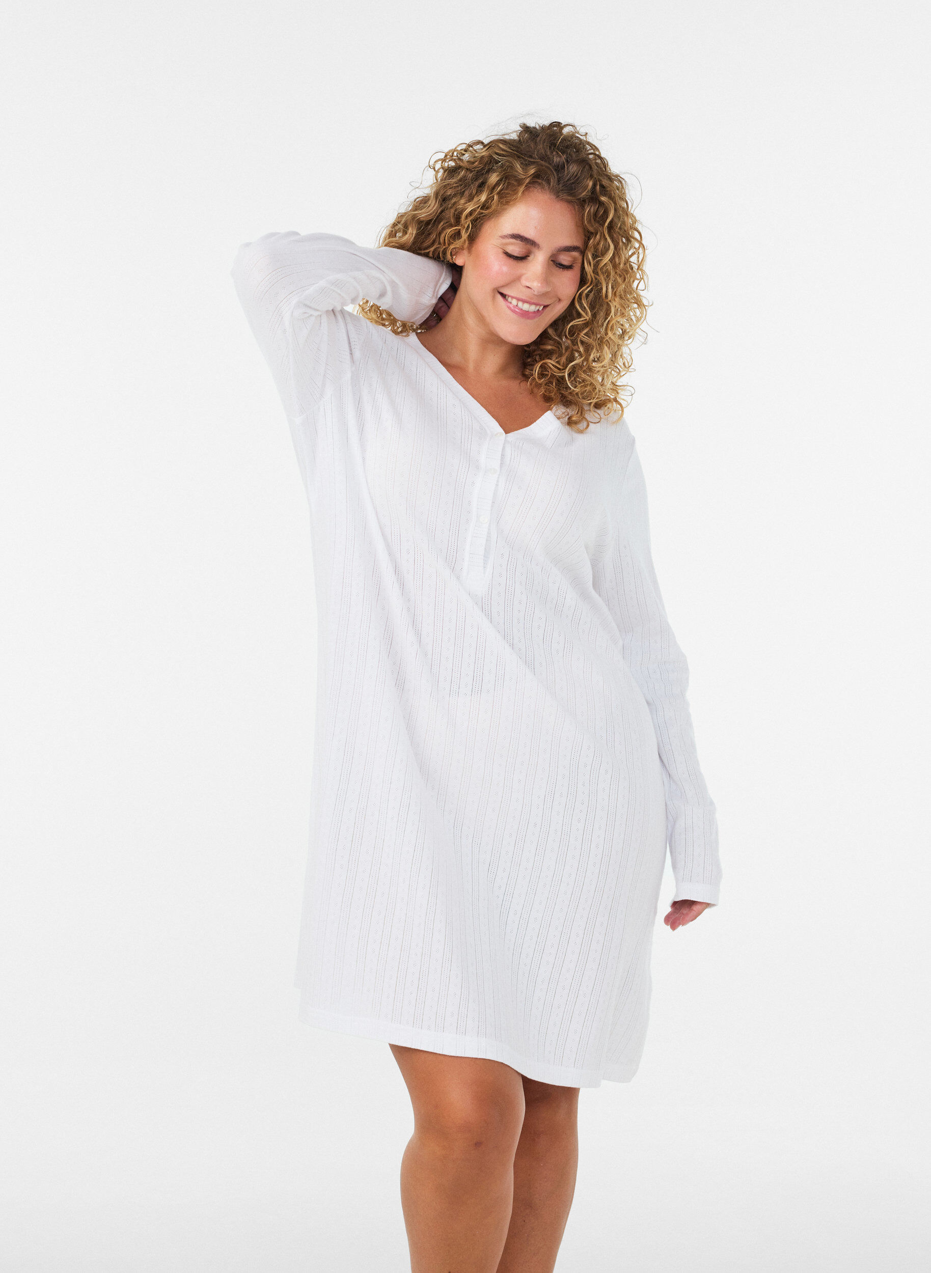 ZizzifashionNightgown in organic cotton with eyelet embroidery, White, Model image number 0
