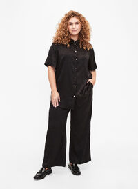 Trousers with textured pattern, Black, Model