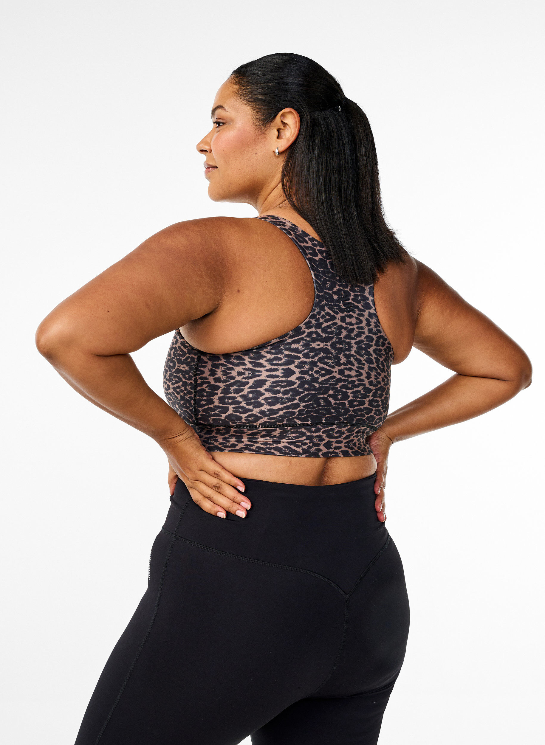Zizzifashion Racerback sports bra with leopard print, Brown, Model image number 2