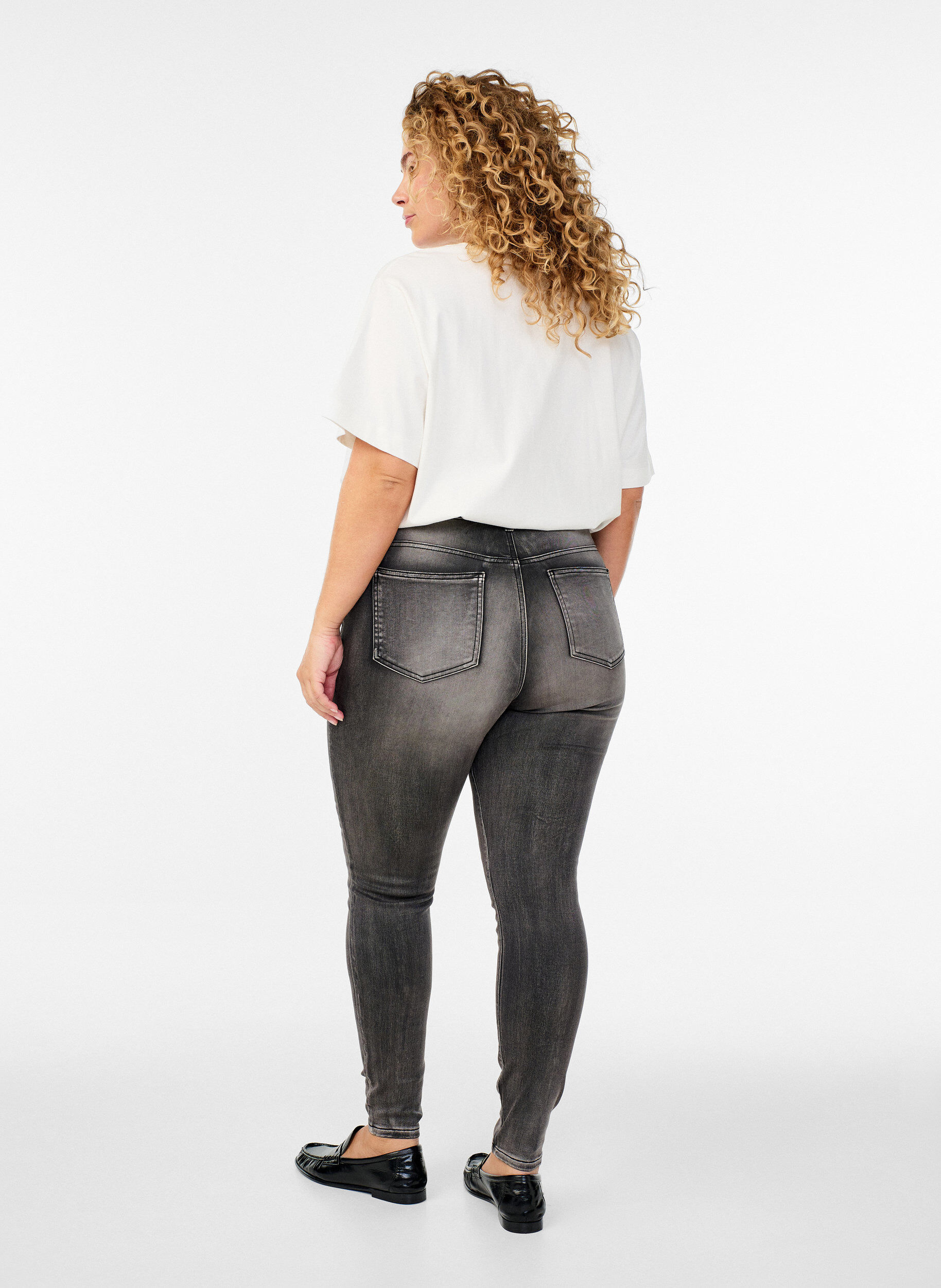 ZizzifashionSuper slim Amy jeans with high waist, Dark Grey, Model image number 1