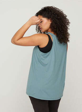 Plain-coloured sports top with round neck, Trooper, Model image number 1