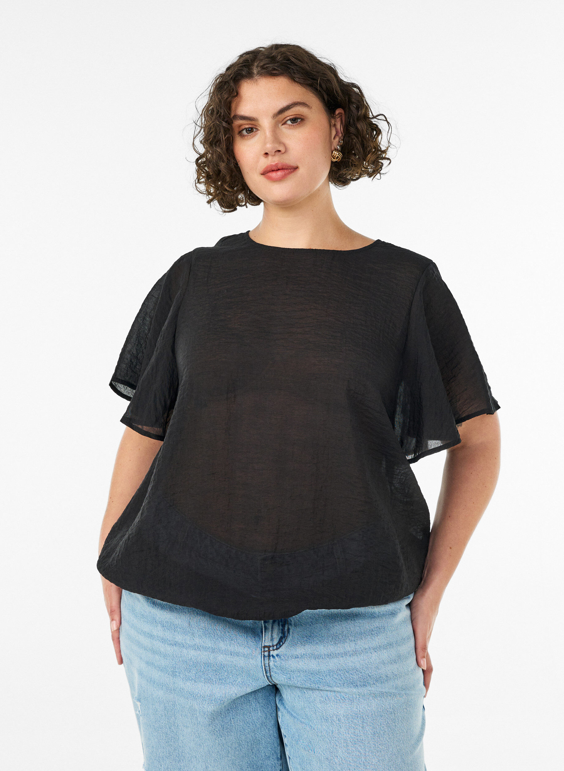 Blouse with balloon shape and wing sleeves, Black, Model