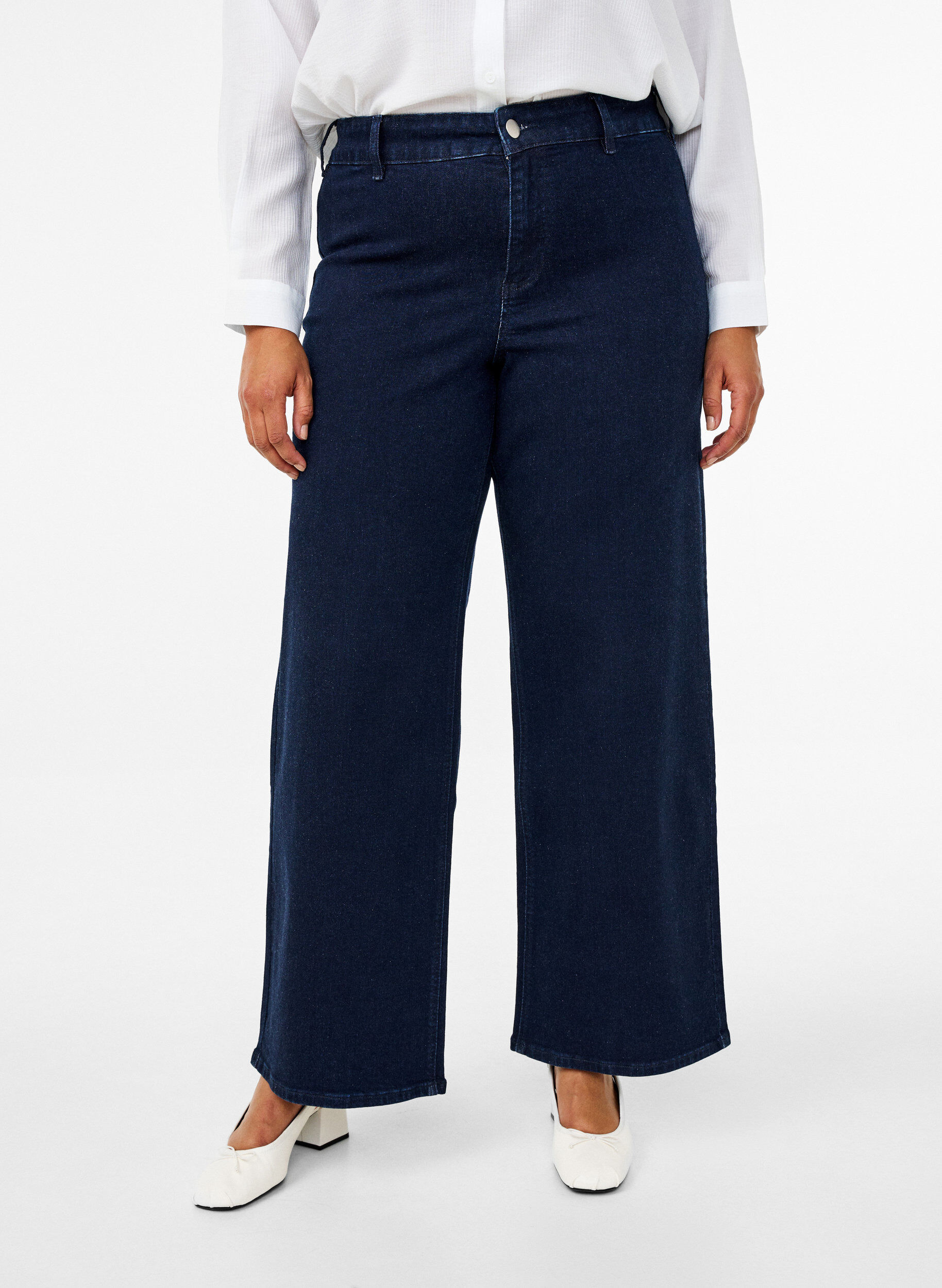 Zizzifashion High-waisted jeans with wide legs, Blue, Model image number 2