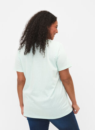 Short sleeve t-shirt with v-neckline, Honeydew, Model image number 1
