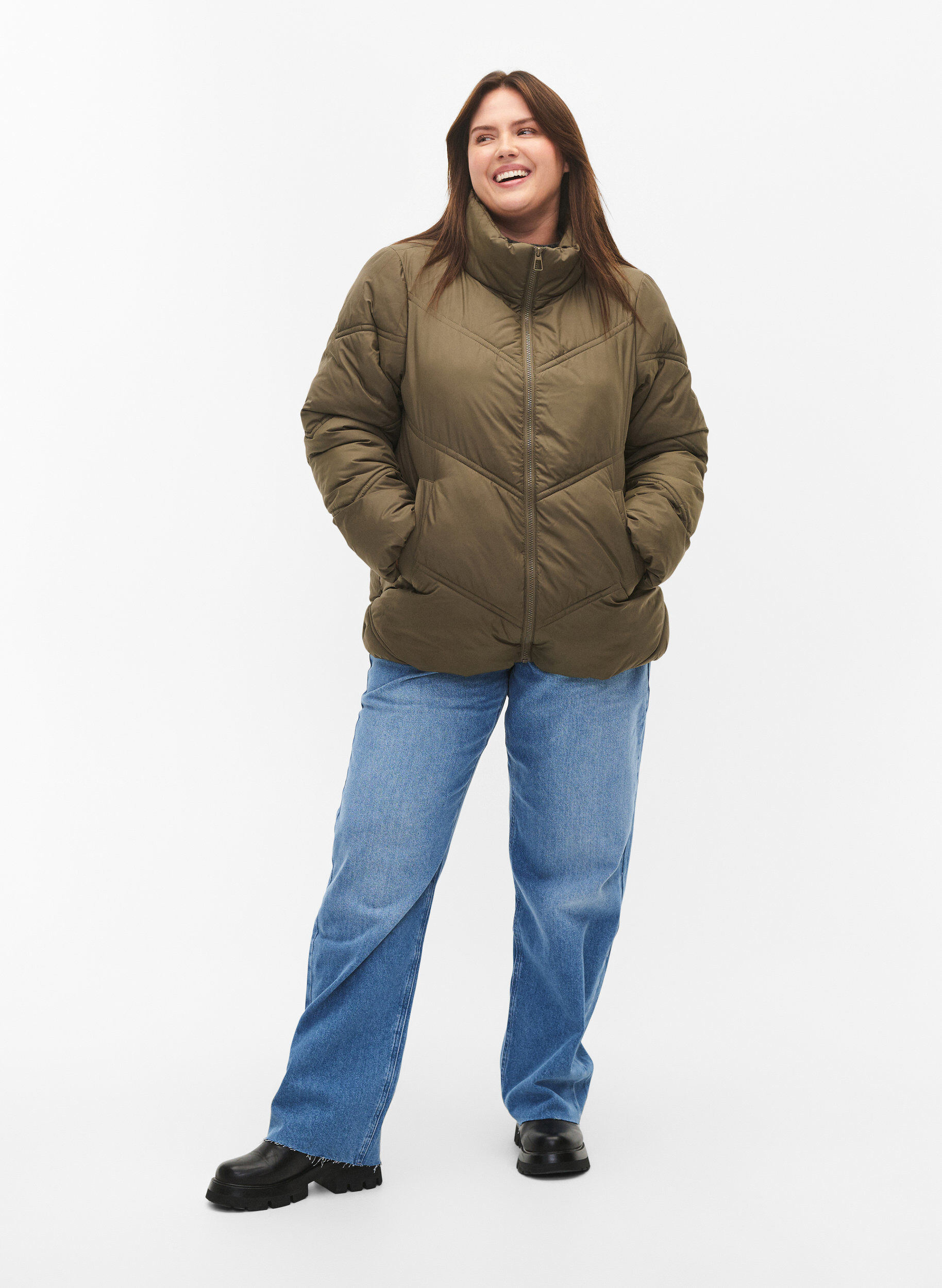 Zizzifashion Short puffer Winter jacket with pockets, Bungee Cord , Model image number 2