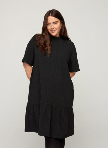 Short-sleeved, textured A-line dress, Black, Model image number 0