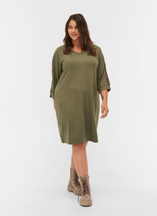 3/4 sleeve dress with track stripe, Dusty Olive, Model image number 2