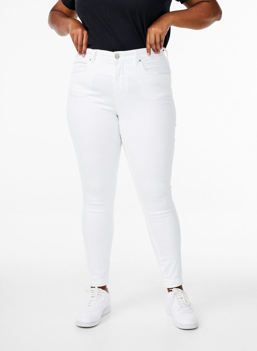 Super slim Amy jeans with high waist, White, Model image number 2