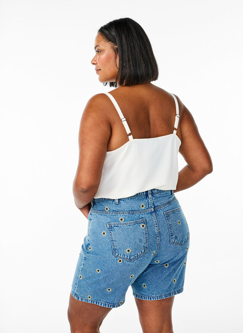Denim shorts with embroidered flowers, Light Blue, Model image number 1