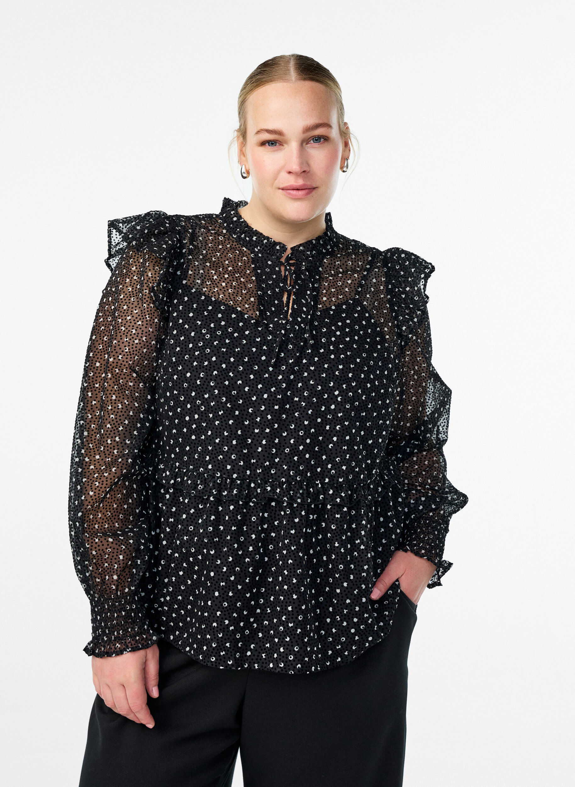 Chiffon blouse with ruffle details and small dots, Black, Model