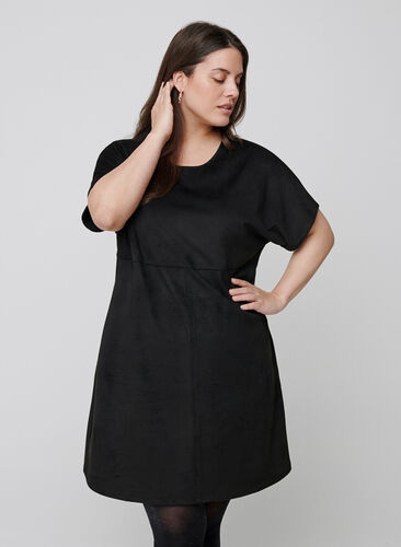 Long shirt with a round neck, Black, Model image number 0