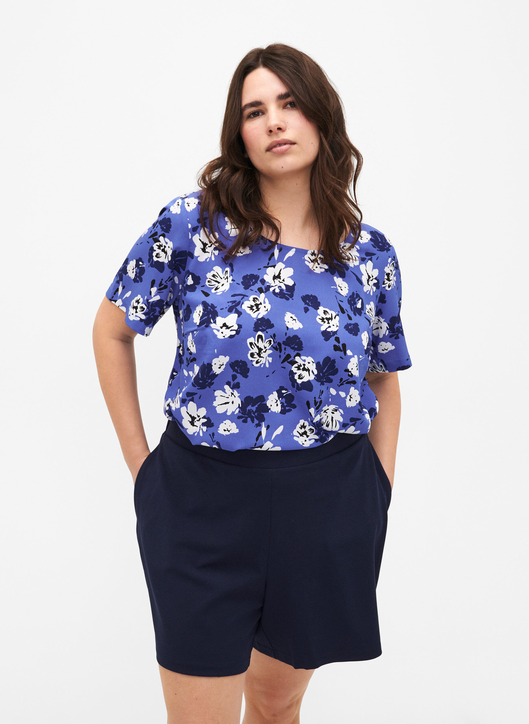 FLASH - Loose shorts with pockets, Blue, Model