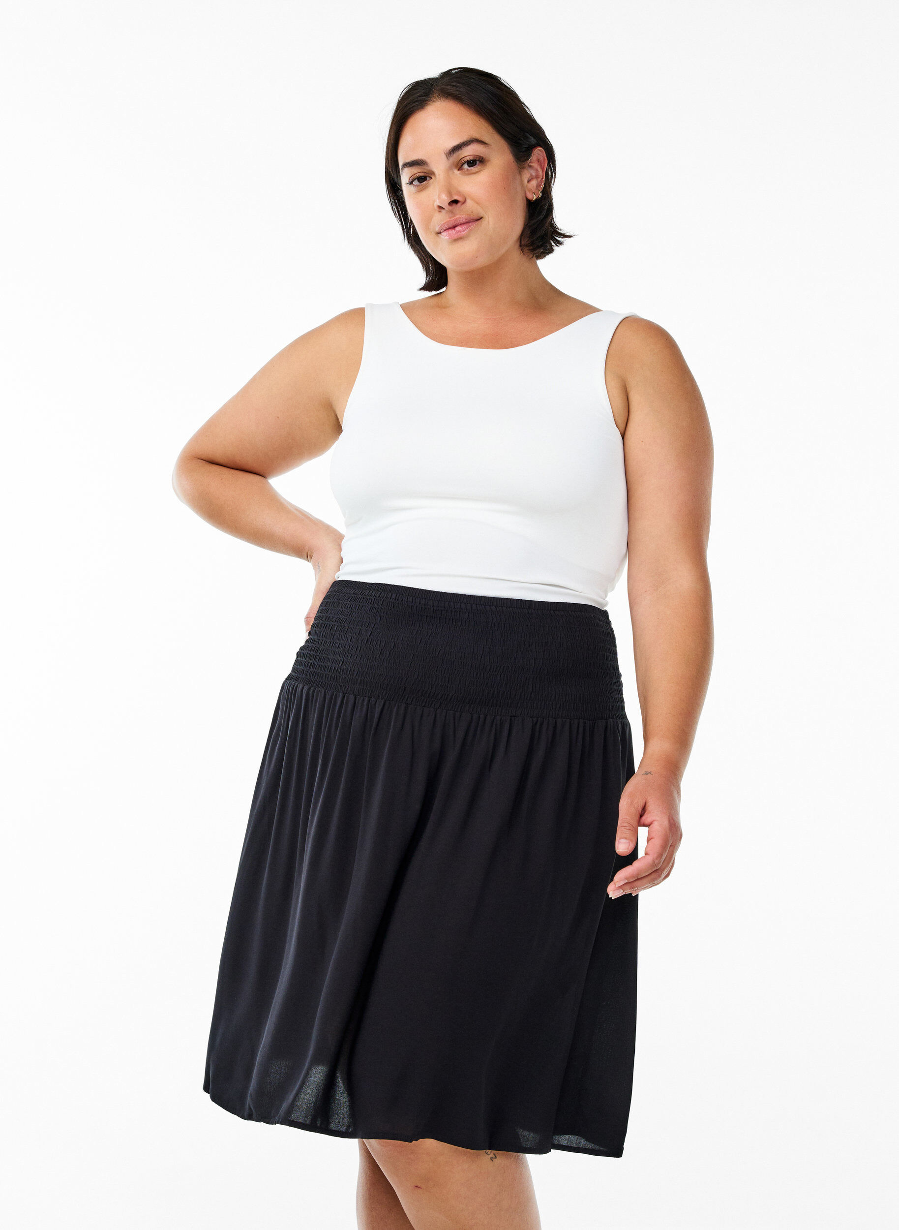 Zizzifashion Short skirt with smocked waist, Black, Model image number 0