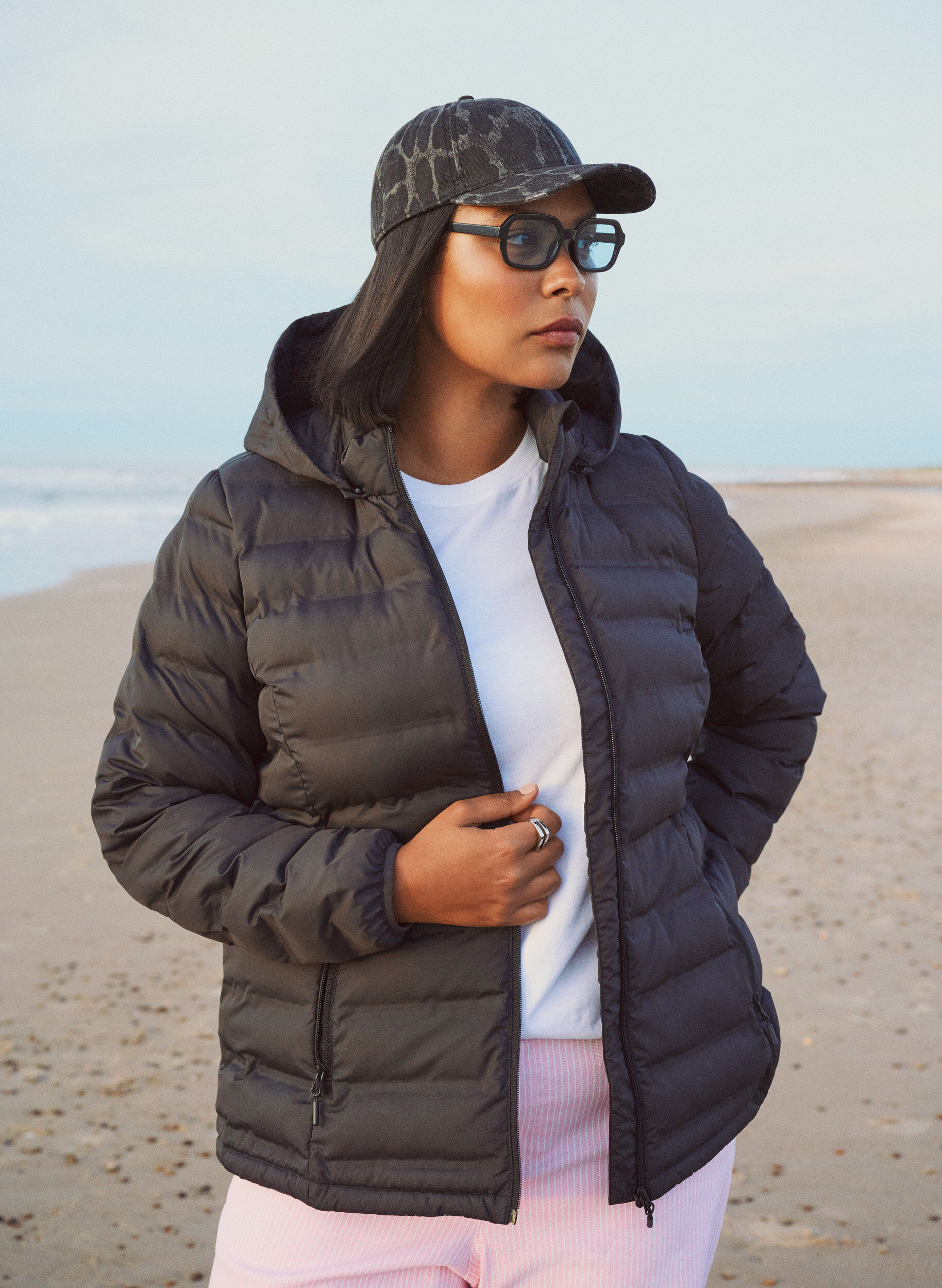 Zizzifashion Water-repellent lightweight jacket with hood, Black, Image image number 0