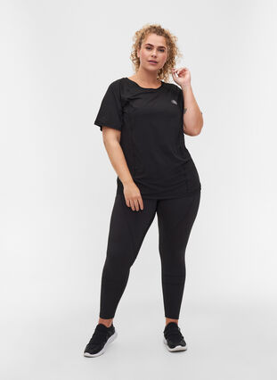 Reflective, solid-coloured exercise t-shirt, Black, Model image number 2