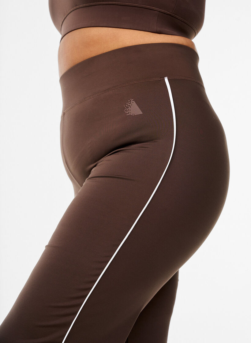 Flared workout pants with contrast piping, Brown, Model image number 2