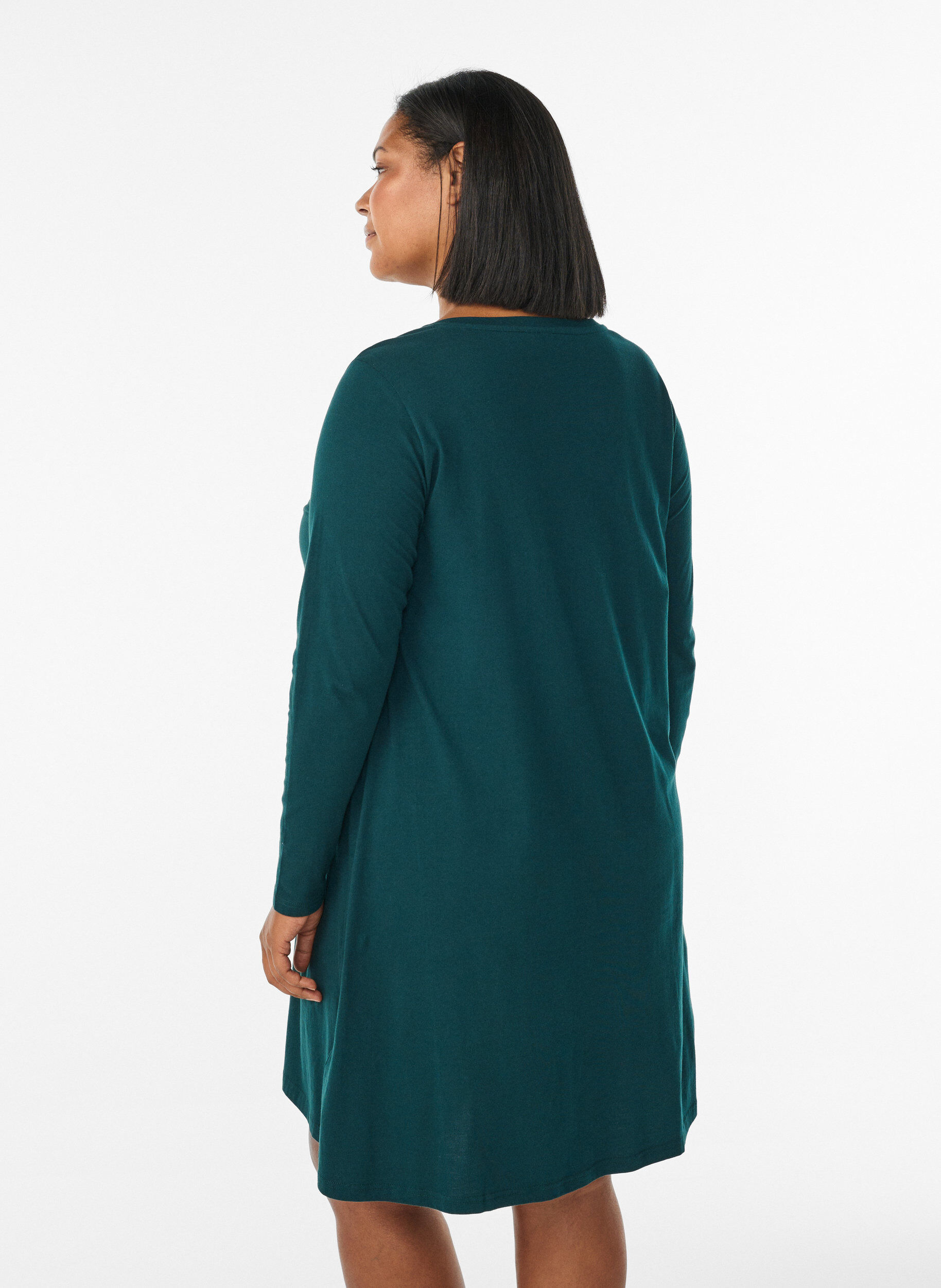 Zizzifashion Long-sleeved nightgown in organic cotton, Green, Model image number 2
