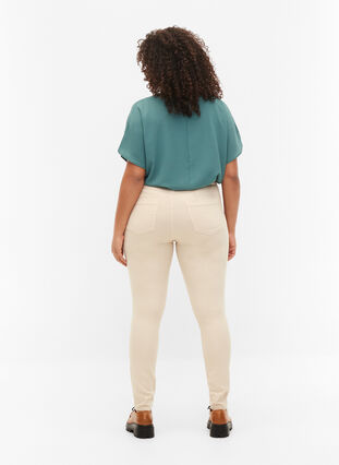 High waisted Amy jeans with super slim fit, Oatmeal, Model image number 1