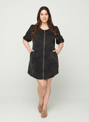 Short-sleeved denim dress with a zip, Grey Denim ASS, Model image number 2