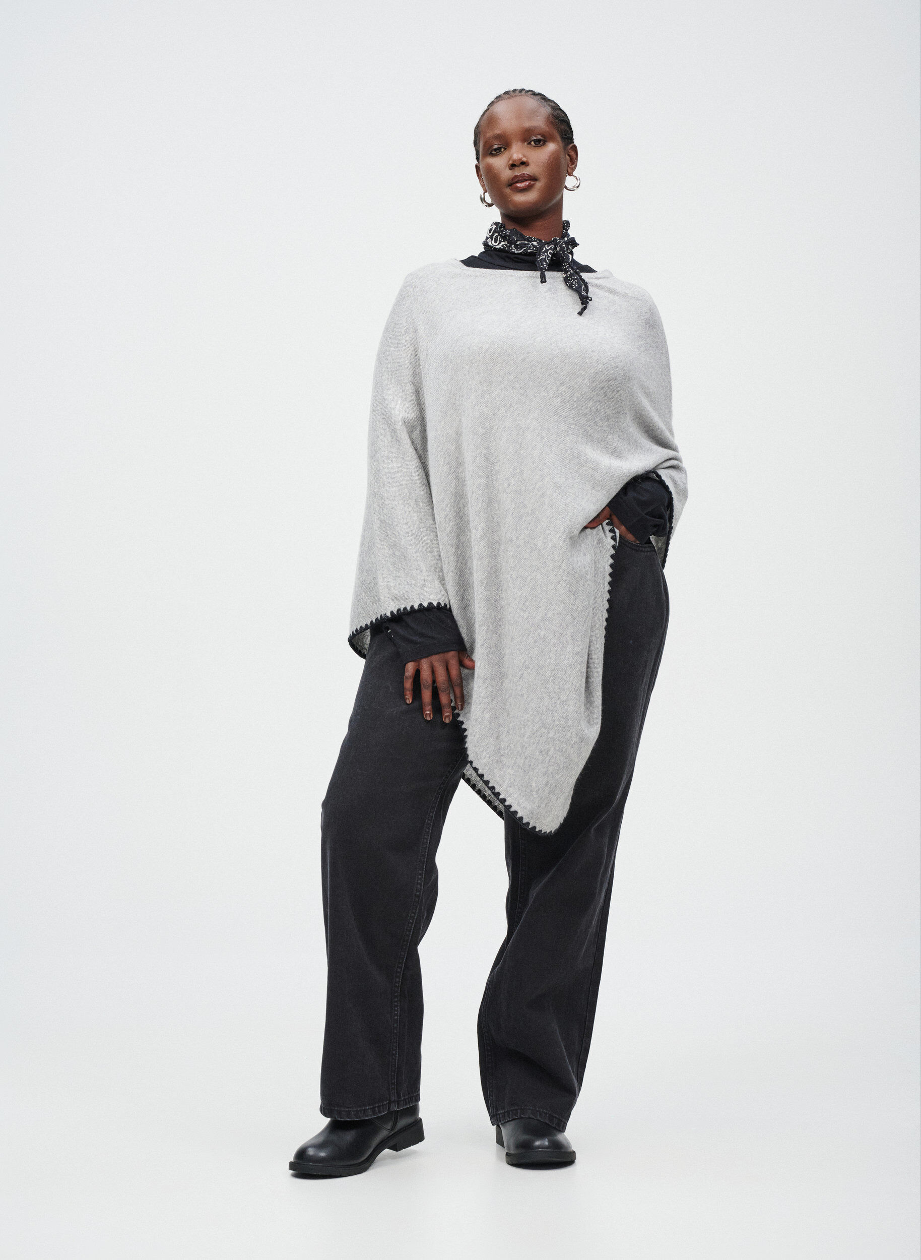 Zizzifashion Fine-knit poncho, Grey, Image image number 0