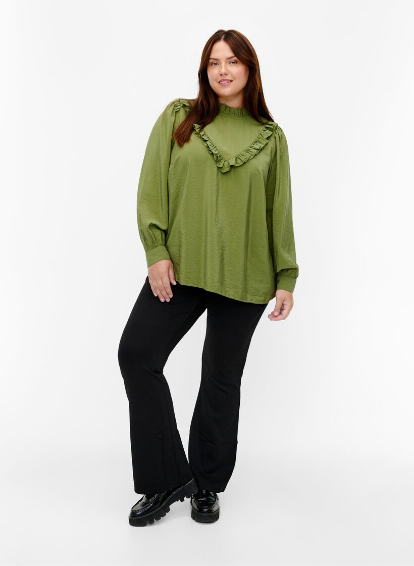 Viscose blouse with frills, Loden Green, Model image number 2
