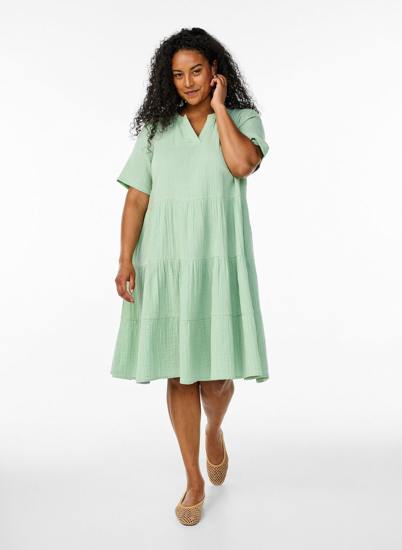 Knee-length cotton muslin dress with an A-line cut, Green, Model image number 1