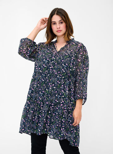 Floral print tunic with 3/4 sleeves, Black Iris Flower, Model image number 0