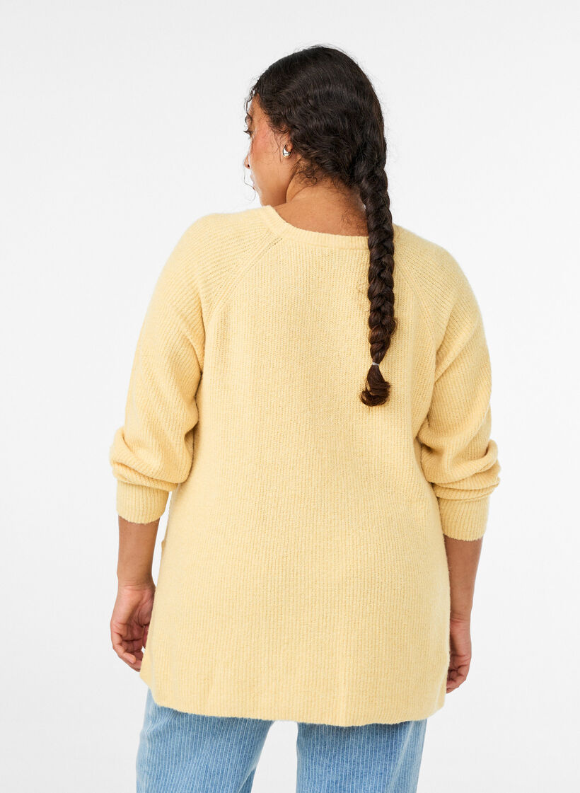 Knitted jumper with a diagonal pattern and raglan sleeves, Yellow, Model image number 2