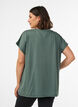 Solid-coloured training T-shirt, Green, Model image number 2