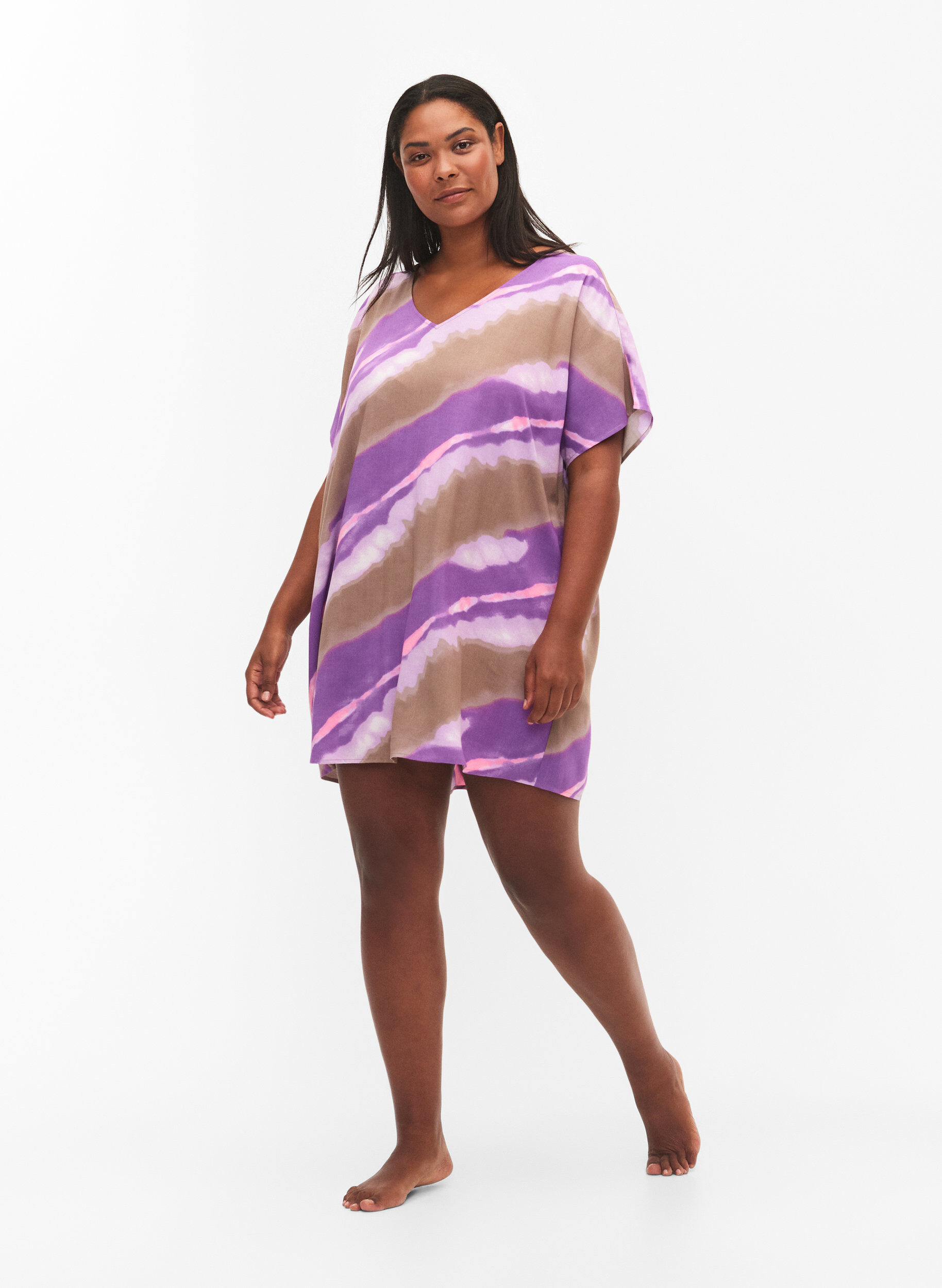 Zizzifashion Printed beach dress in viscose, Fantom Print, Model image number 2
