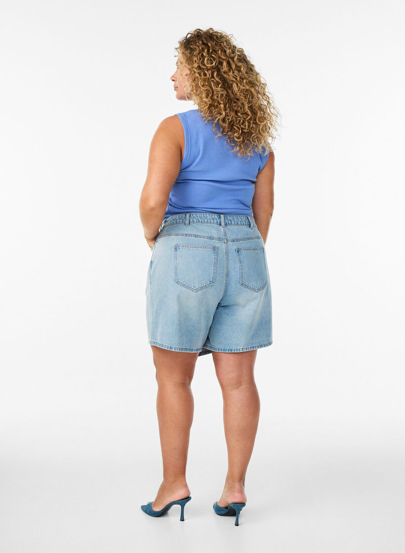 Denim skorts with a wrap-over effect and high waist, Light Blue, Model image number 2