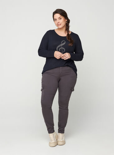 Close-fitting trousers with pockets, Grey, Model image number 0