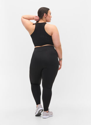 CORE, BASIC TIGHTS - Cropped basic workout leggings, Black, Model image number 1