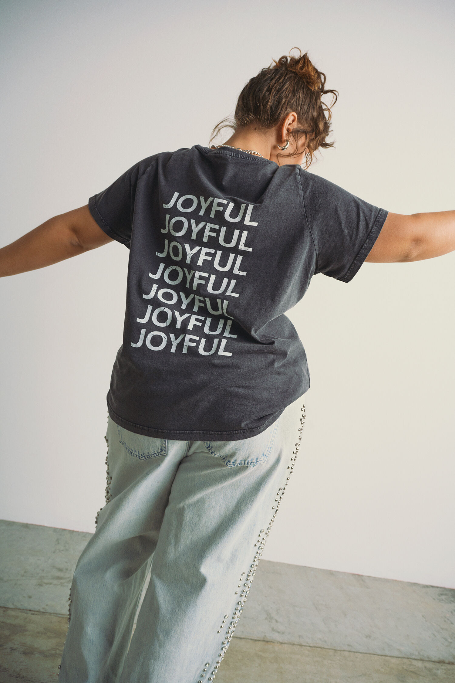 Zizzifashion Jeans with details, , Model