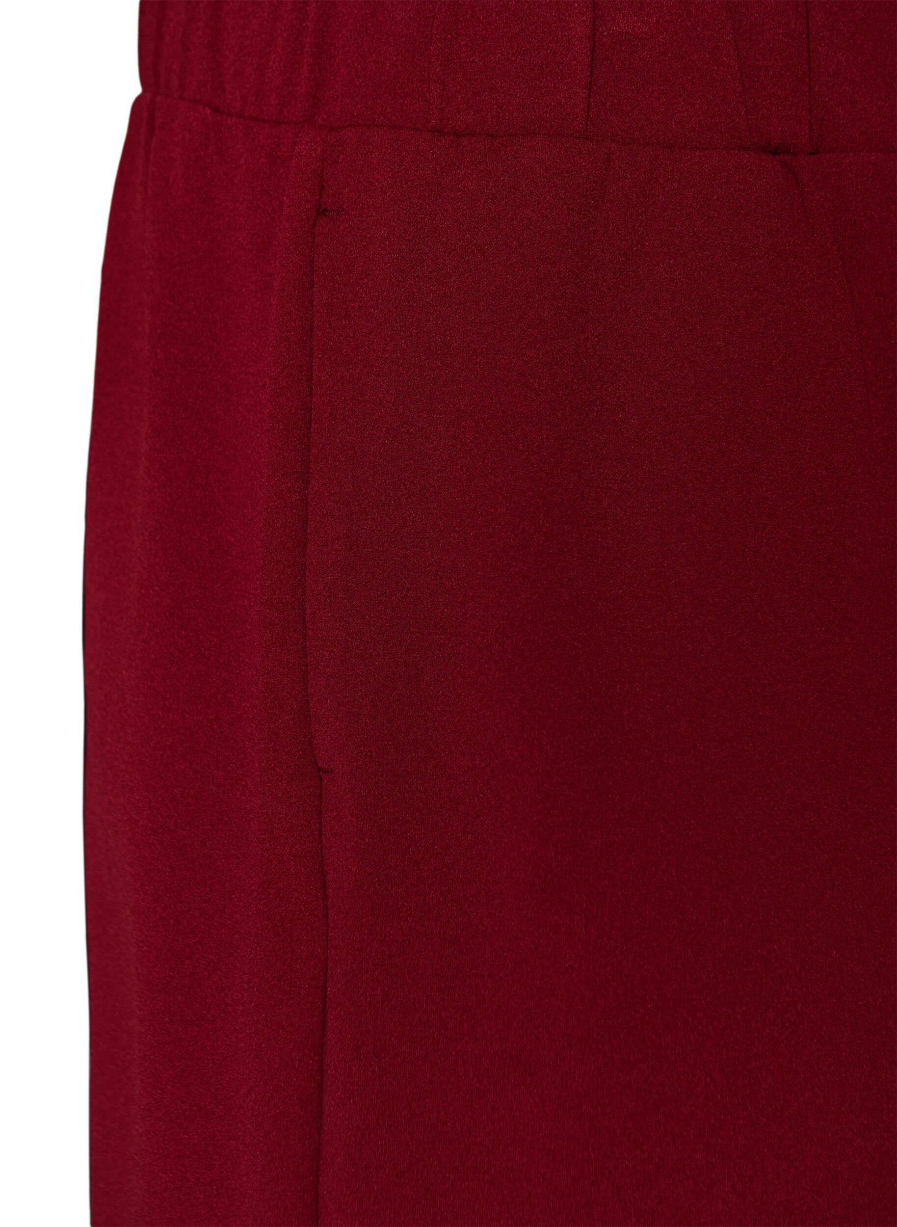 Zizzifashion Loose shorts with pockets, Dark Bordeaux, Packshot image number 2