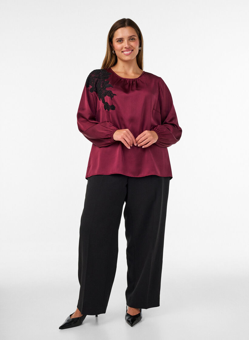 Satin blouse with lace appliqu&eacute; and pearls, Red, Model image number 1