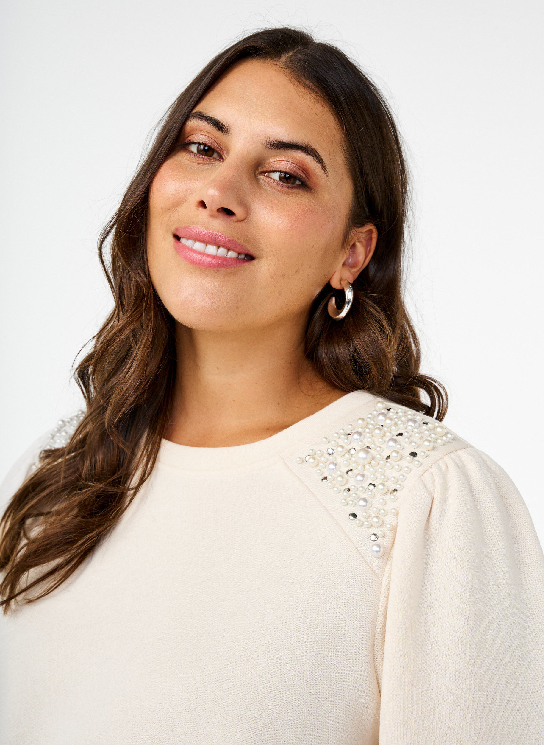 Zizzifashion Sweatshirt with pearl details, Buttercream, Model image number 2