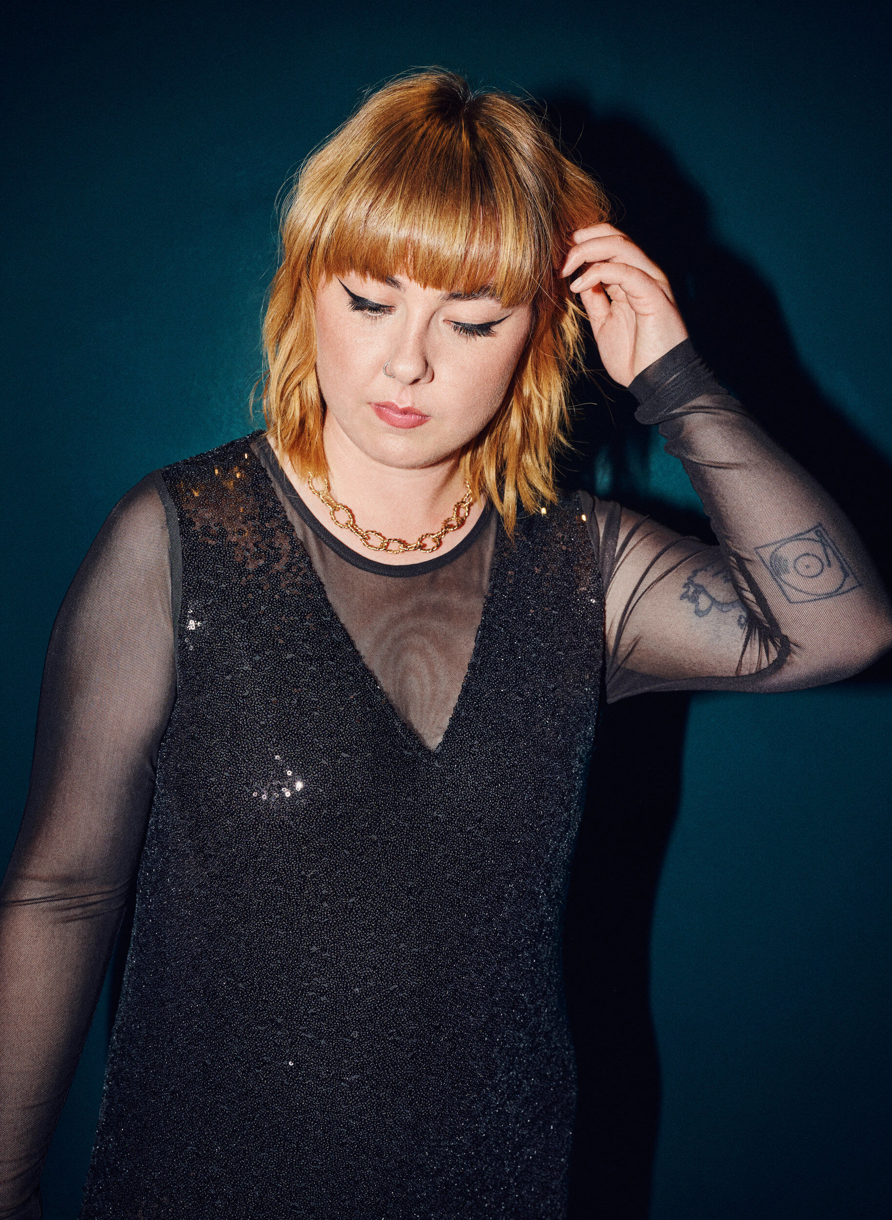 Zizzifashion A-line sequin dress with long sleeves, Black, Image image number 1