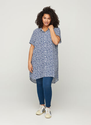 Short-sleeved viscose tunic with buttons, Petit Blue Flower, Model image number 2