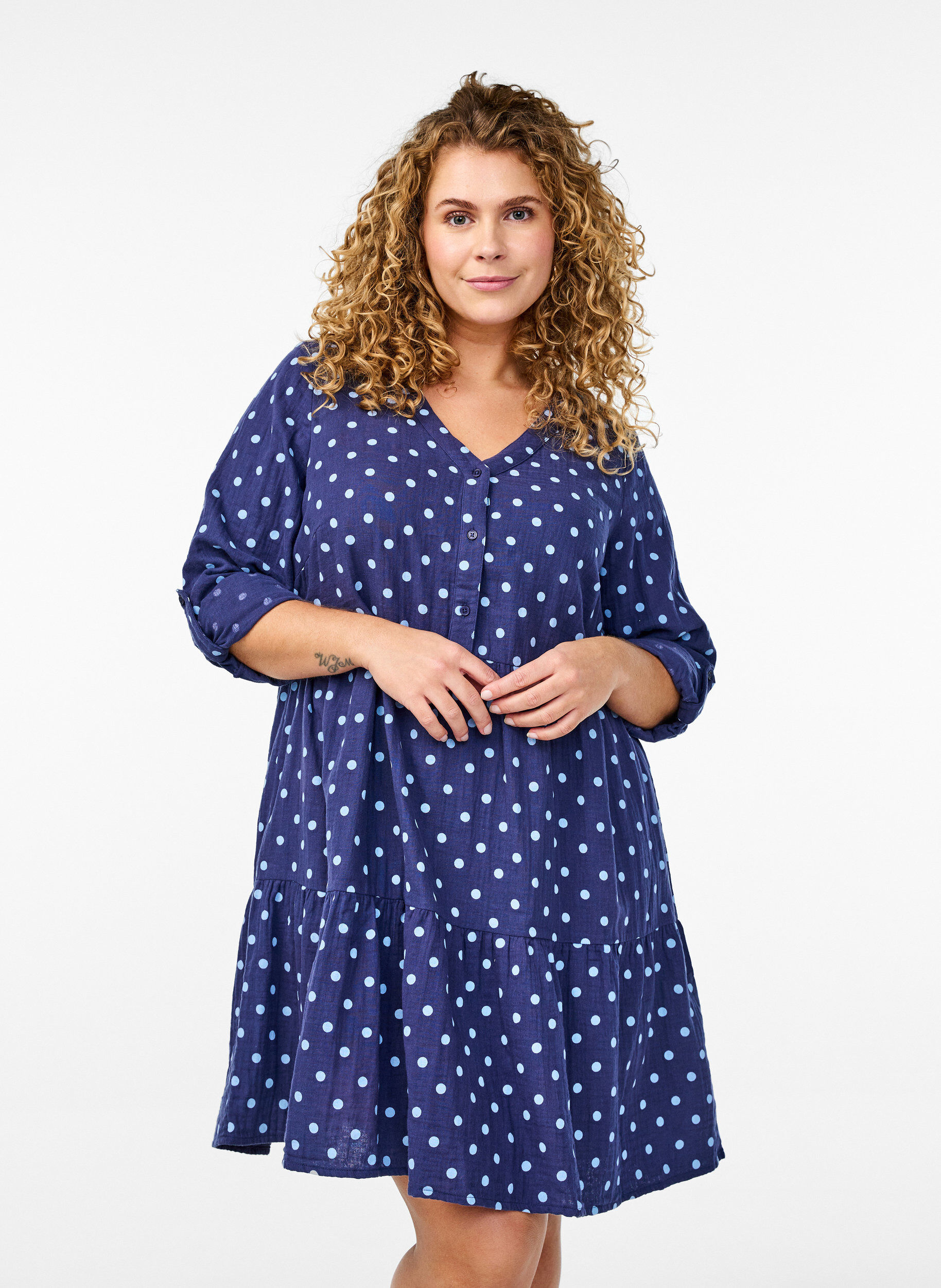 Zizzifashion Short cotton muslin dress with polka dots, Blue, Model image number 0