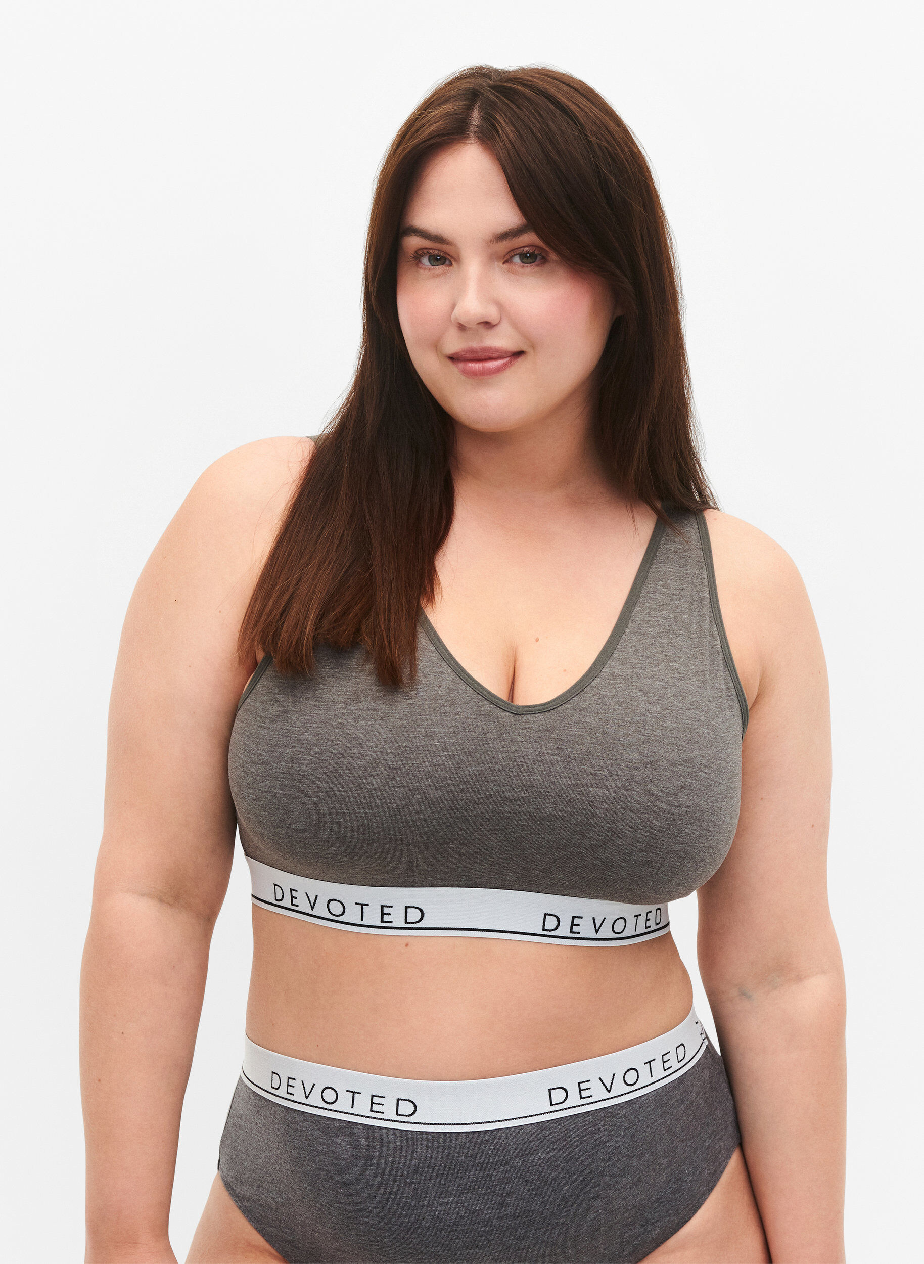 Zizzifashion Soft bra top with V-neckline and text print, Medium Grey Melange, Model image number 0