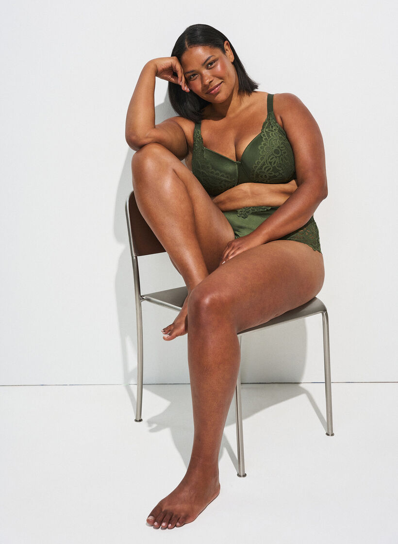 Padded underwired bra with lace, Green, Image image number 0
