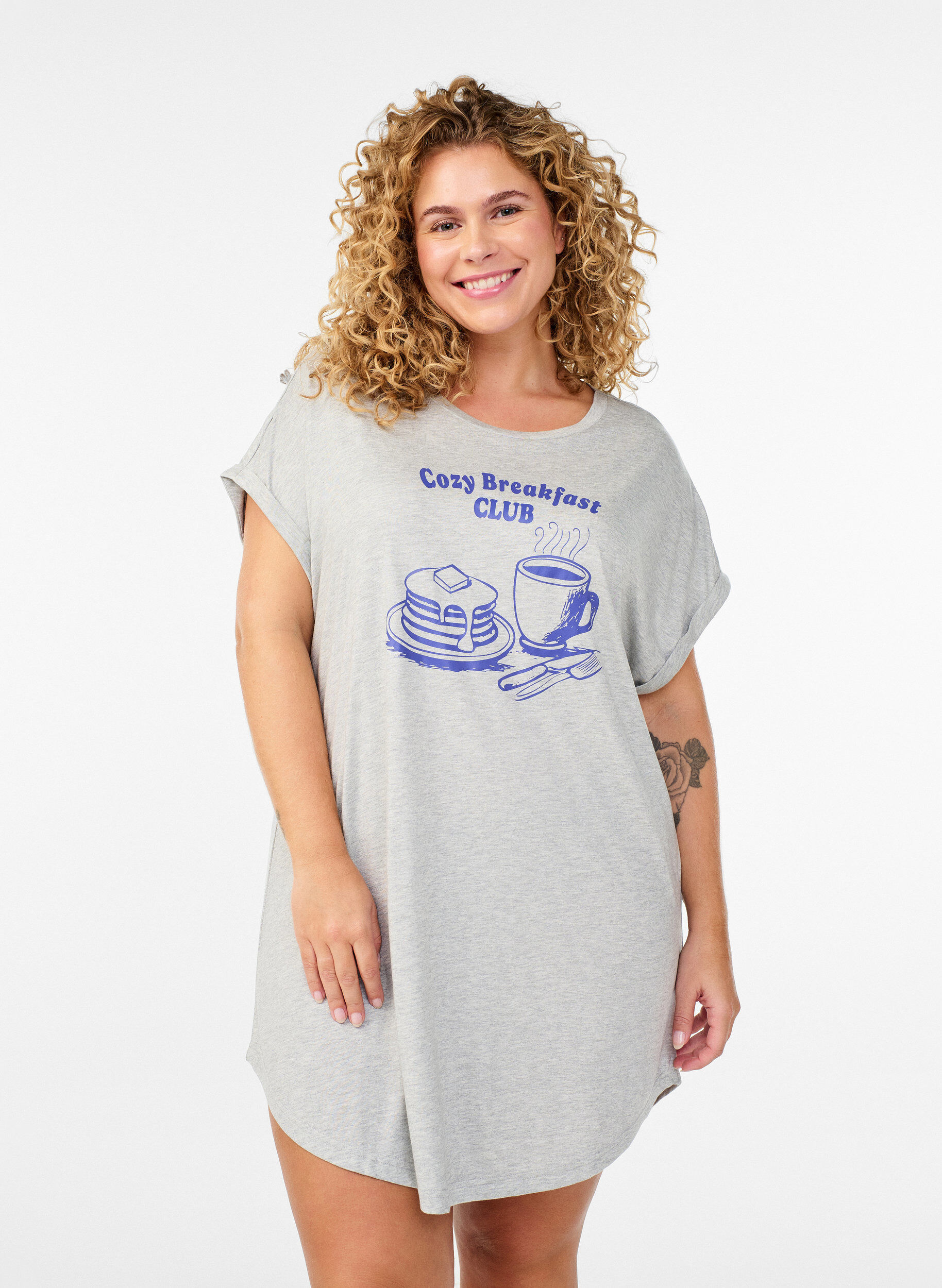 ZizzifashionShort sleeve nightgown with text print, Grey, Model image number 0