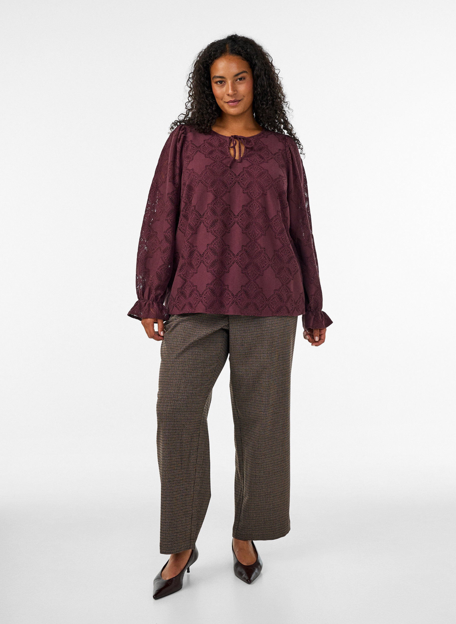 ZizzifashionLong-sleeved blouse with lace pattern, Dark Bordeaux, Model image number 1