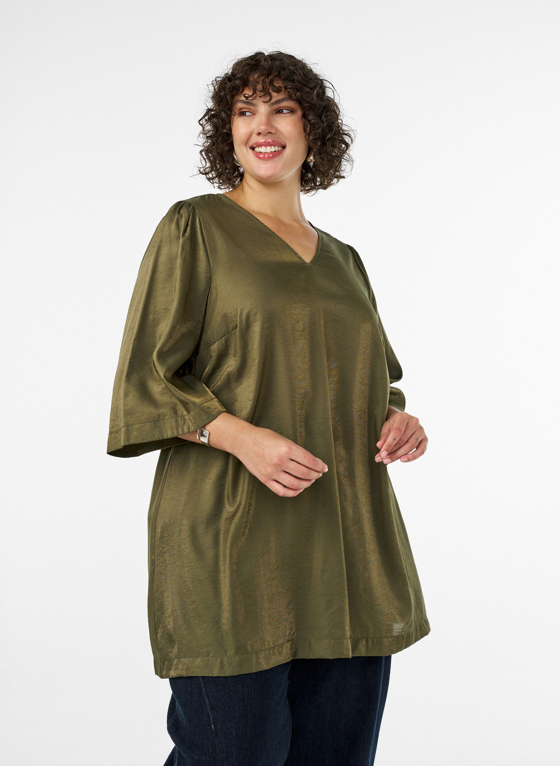 ZizzifashionShiny tunic with a V-neck and 3/4 sleeves, Green, Model image number 0